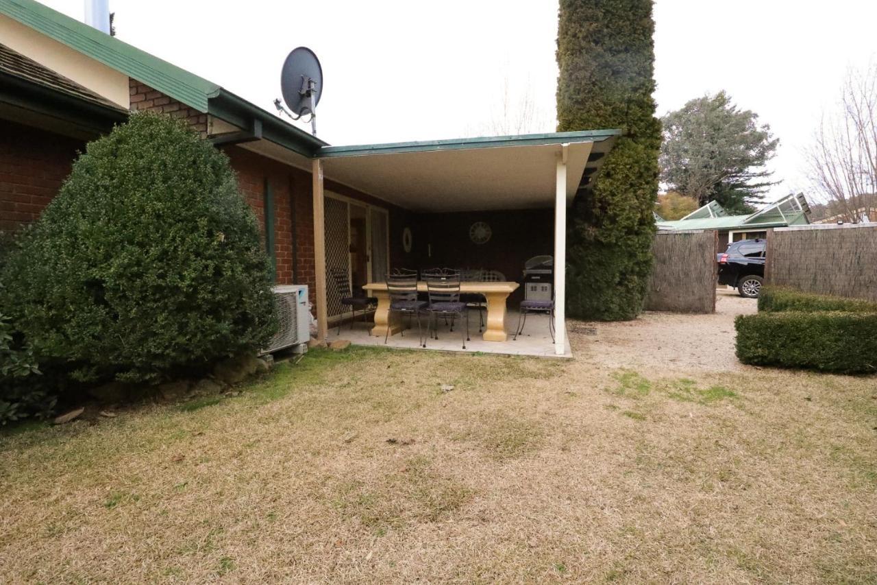 The Birch House - Silver Birches Accommodation Bright Esterno foto